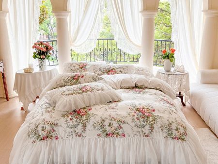 Luxury White Lace Princess Style  Cotton Duvet Cover Bedding Set With Pillow Covers Sale